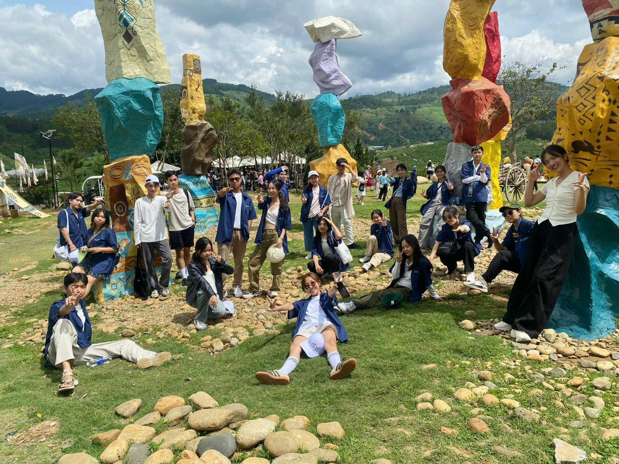 Làng Mông cổ Mông Land - điểm check in phong cách Mông Cổ trong tour du lịch Cần Thơ Đà Lạt.